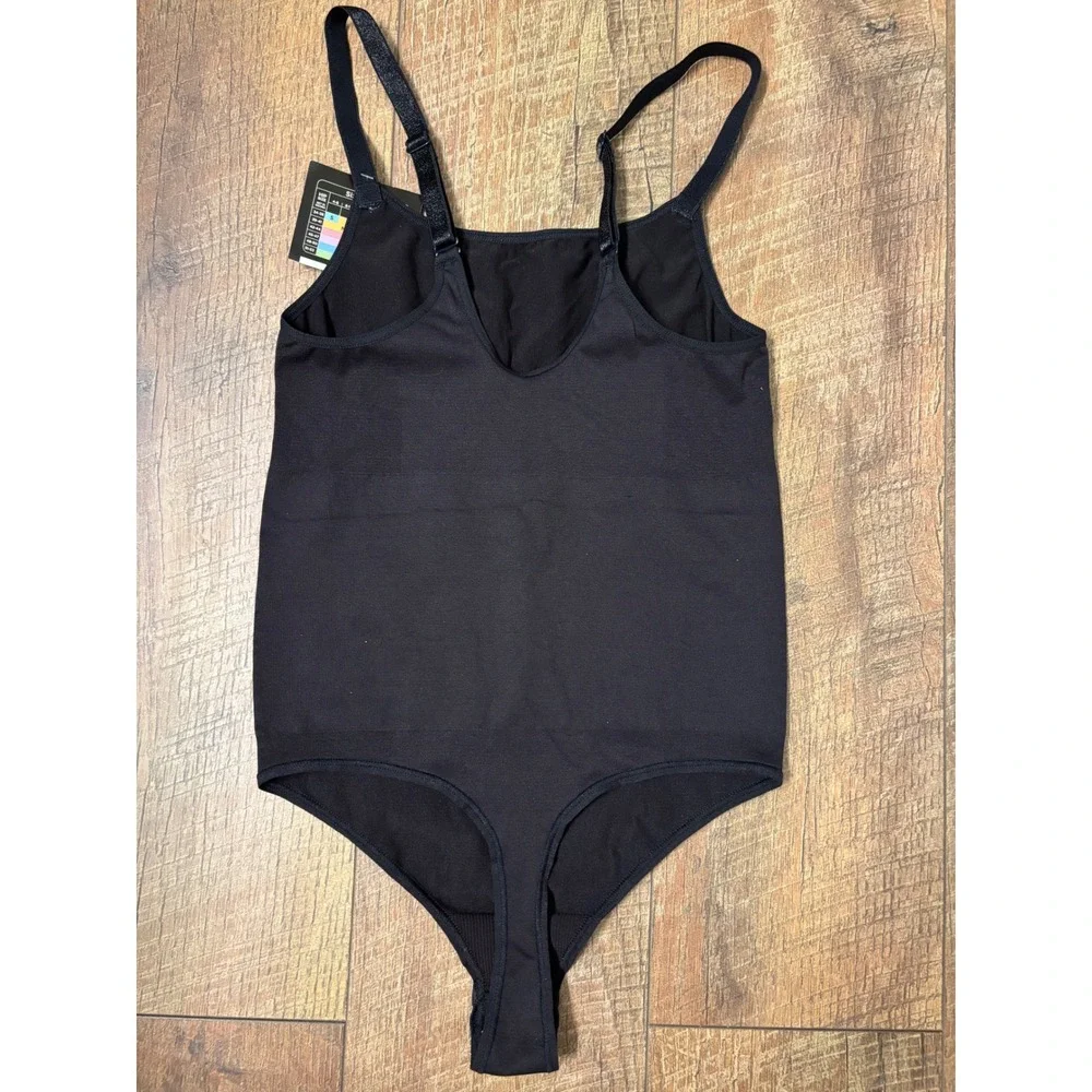 NWT Maidenform Small thong Shapewear Bodysuit Womens Black SES904